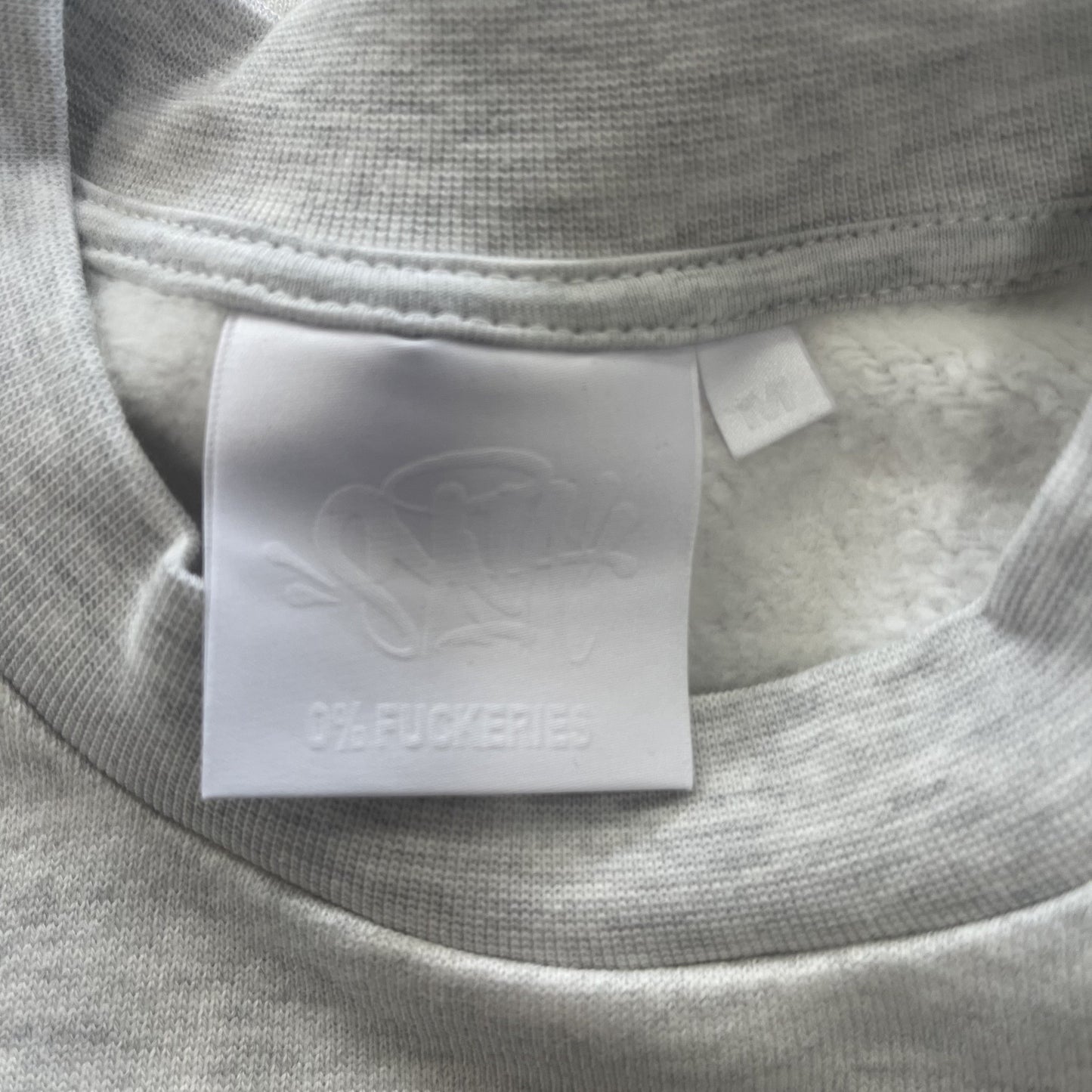 SYNA WORLD COLLEGE CREW SWEATER (GREY)