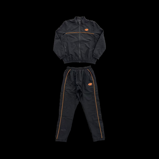 SYNA WORLD SHELL TRACKSUIT (BLACK/ORANGE)