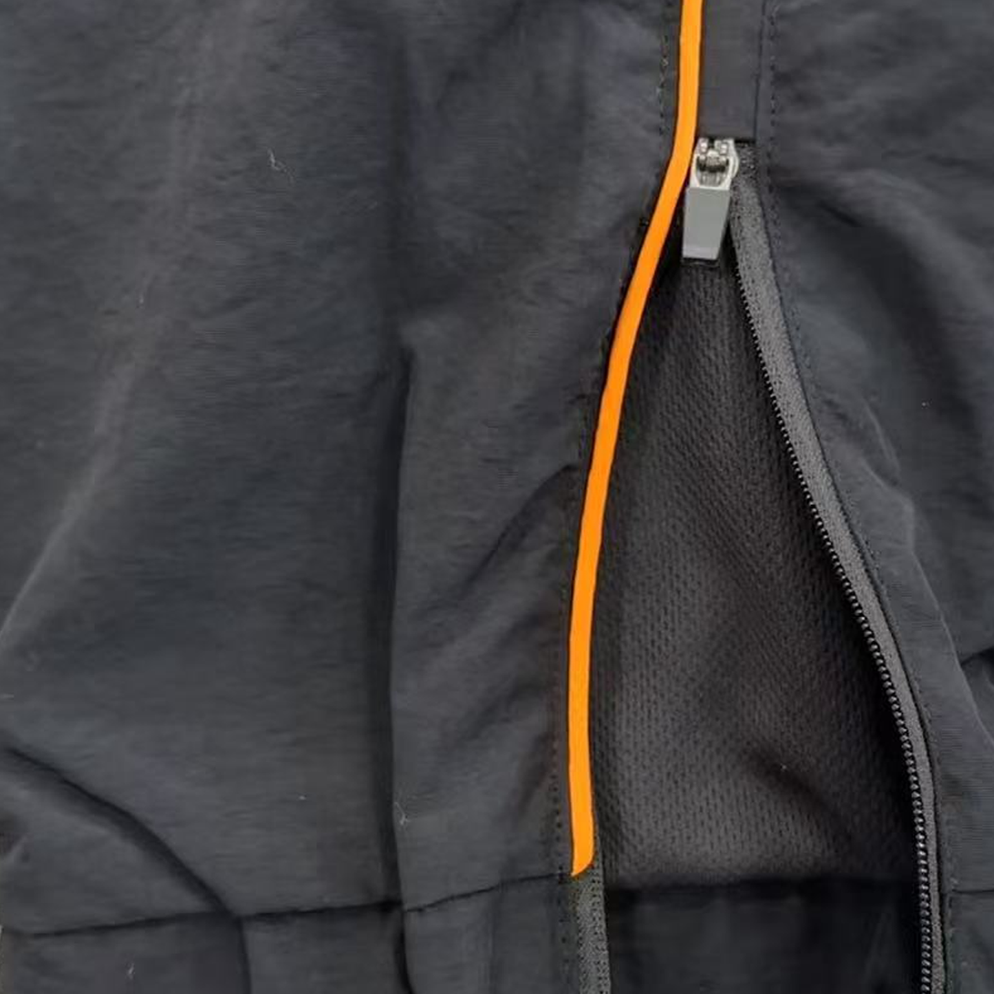 SYNA WORLD SHELL TRACKSUIT (BLACK/ORANGE)
