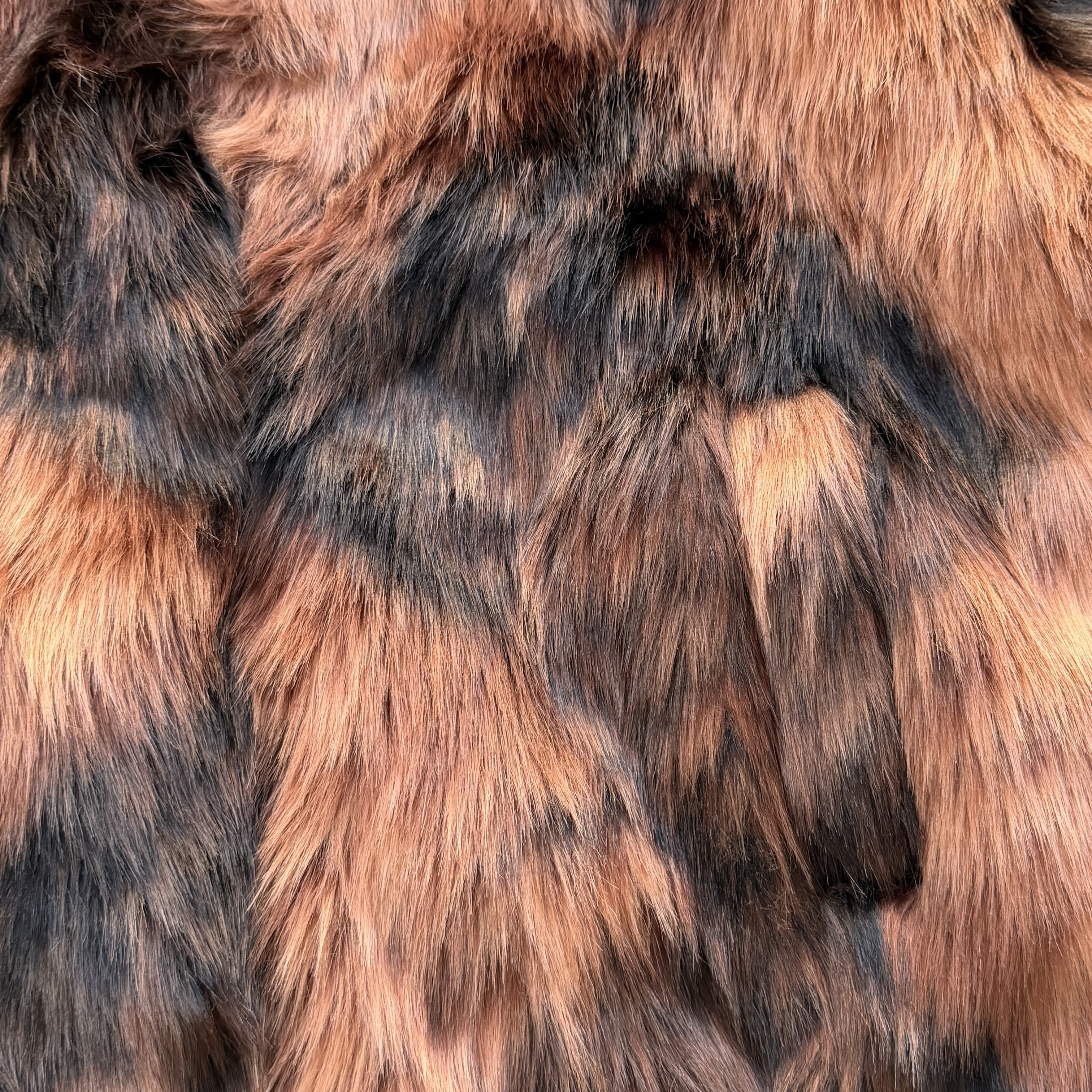 CORTEIZ DIAMOND HOODED FUR JACKET (BROWN)