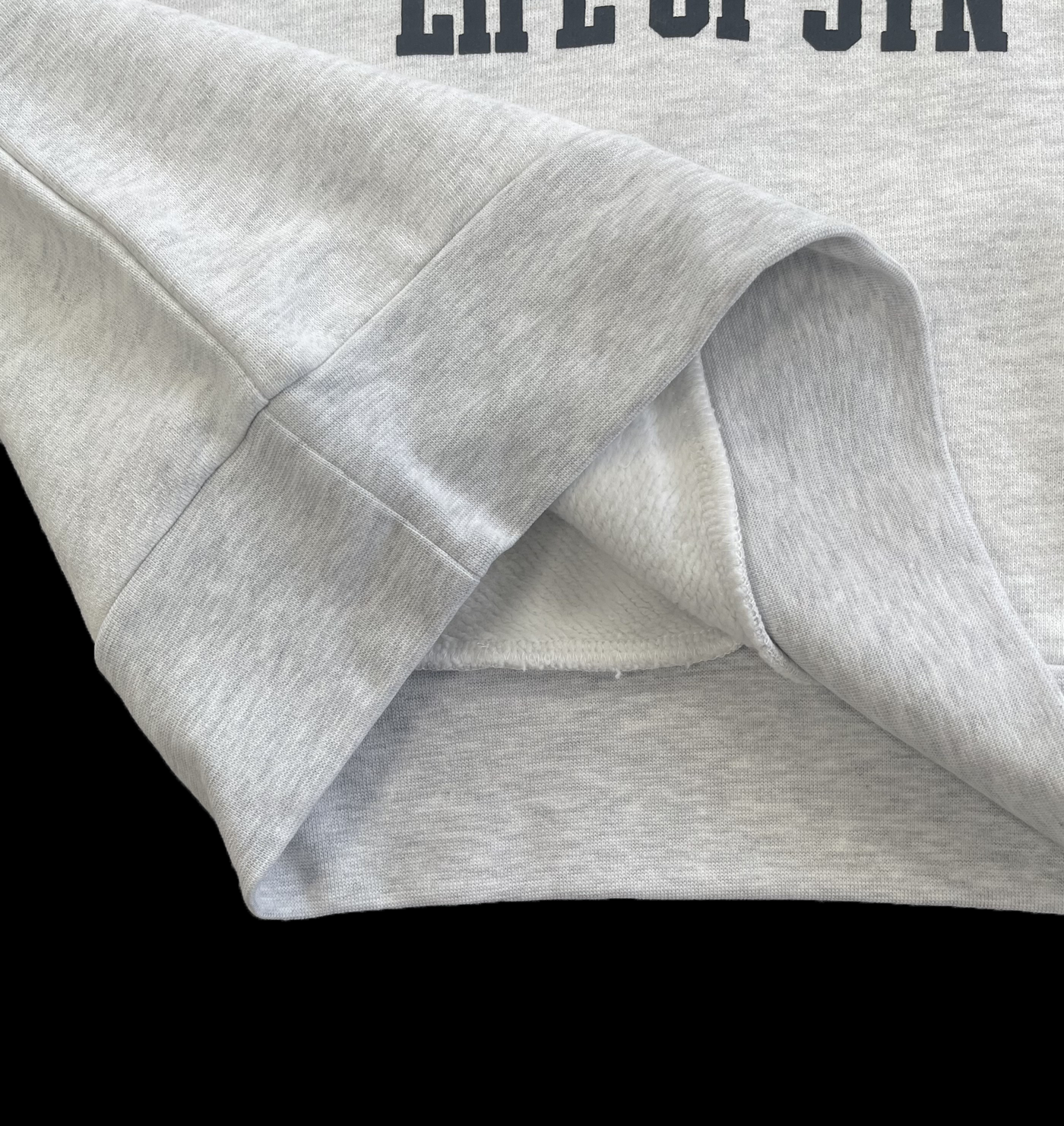 SYNA WORLD COLLEGE CREW SWEATER (GREY)